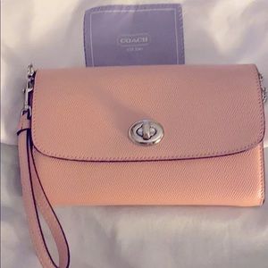 Coach wallet on chain crossbody